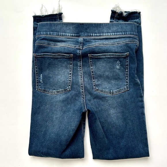 SPANX Jean-ish Leggings Skinny Jeans Distressed Released Raw Fray Hem Size Small - Picture 10 of 14